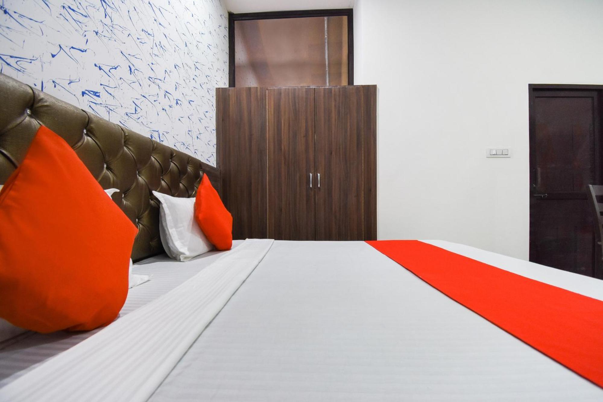Hotel O Chandigarh Inn Экстерьер фото